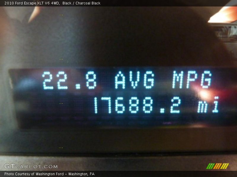 Black / Charcoal Black 2010 Ford Escape XLT V6 4WD
