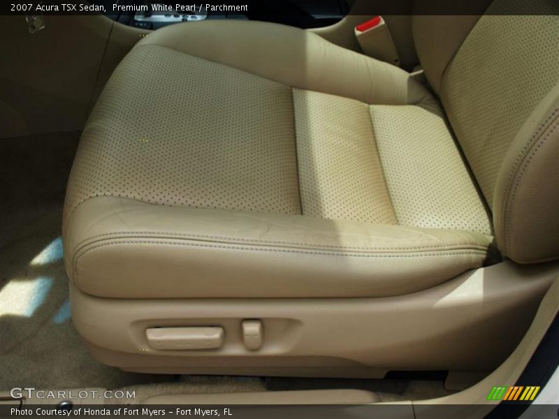 Premium White Pearl / Parchment 2007 Acura TSX Sedan