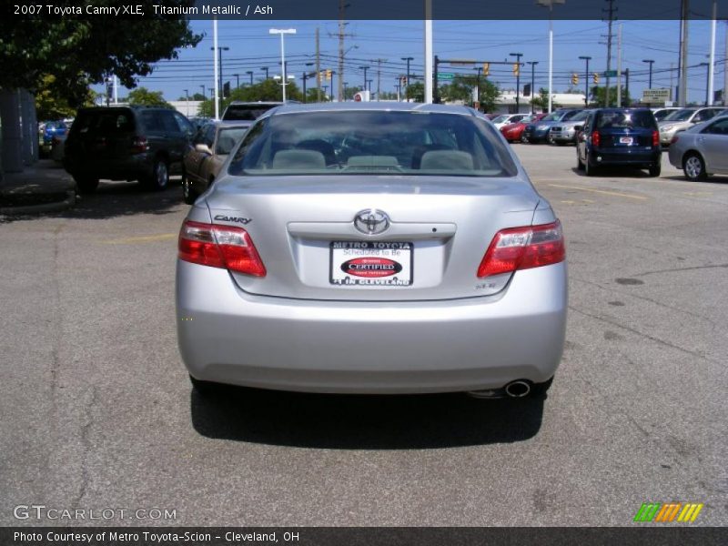 Titanium Metallic / Ash 2007 Toyota Camry XLE