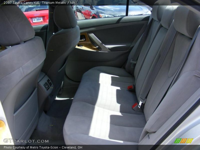 Titanium Metallic / Ash 2007 Toyota Camry XLE