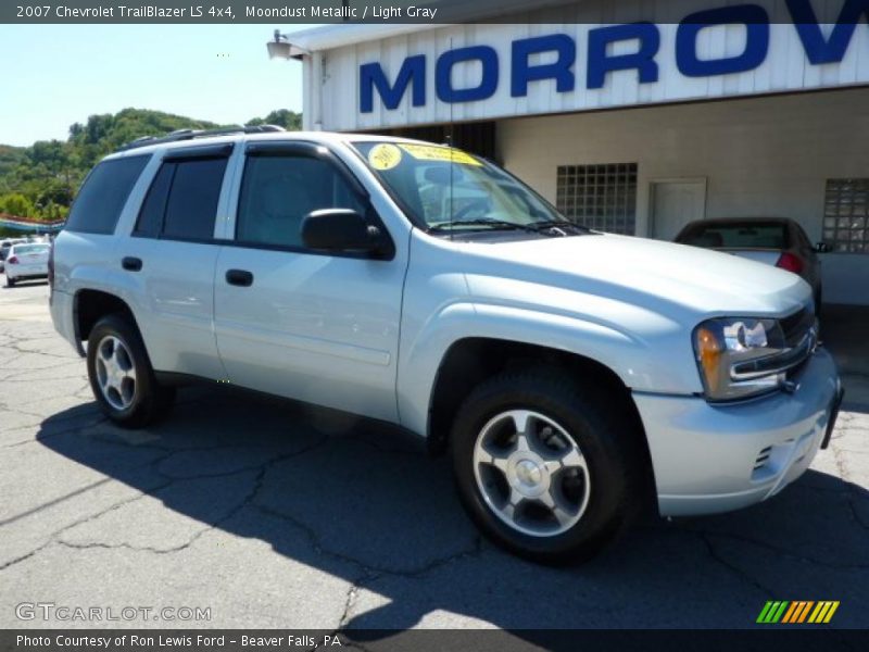 Moondust Metallic / Light Gray 2007 Chevrolet TrailBlazer LS 4x4