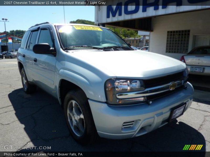 Moondust Metallic / Light Gray 2007 Chevrolet TrailBlazer LS 4x4