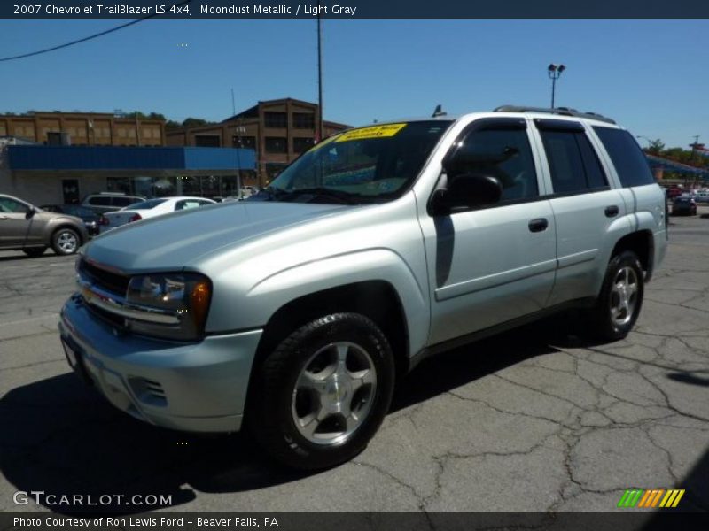 Moondust Metallic / Light Gray 2007 Chevrolet TrailBlazer LS 4x4
