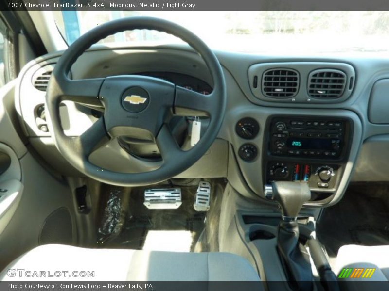Moondust Metallic / Light Gray 2007 Chevrolet TrailBlazer LS 4x4