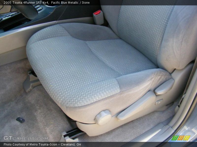 Pacific Blue Metallic / Stone 2005 Toyota 4Runner SR5 4x4