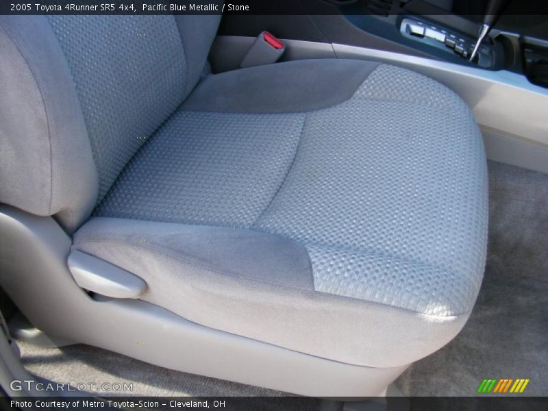 Pacific Blue Metallic / Stone 2005 Toyota 4Runner SR5 4x4