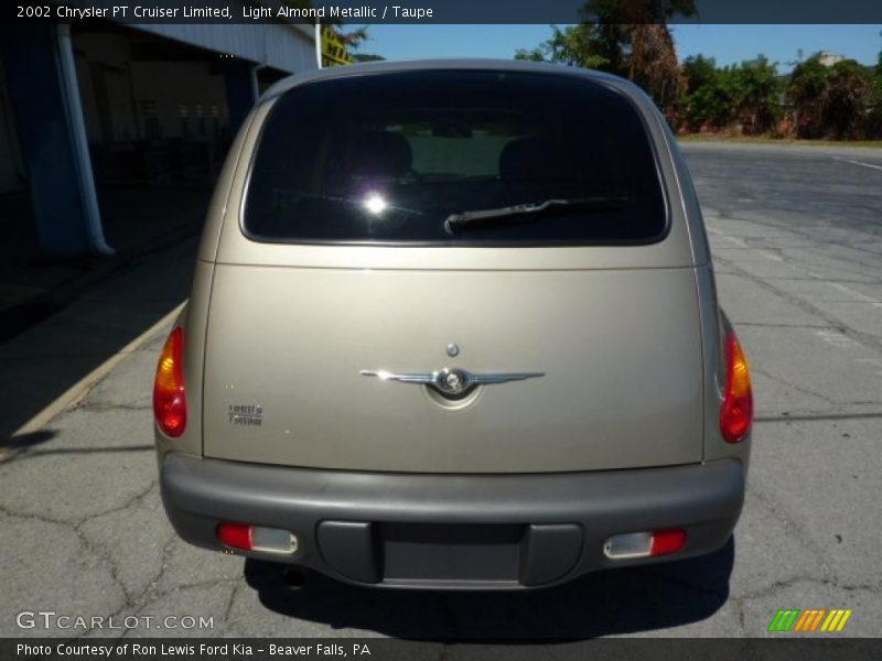 Light Almond Metallic / Taupe 2002 Chrysler PT Cruiser Limited