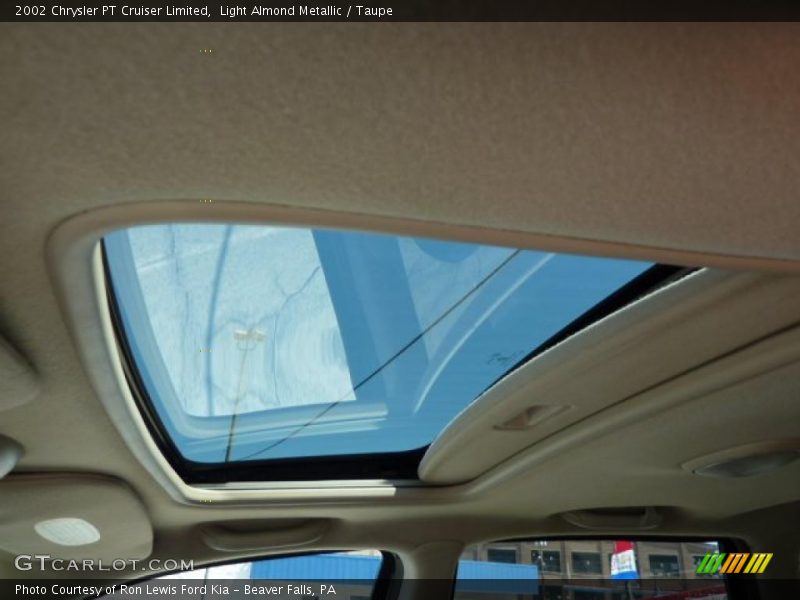 Light Almond Metallic / Taupe 2002 Chrysler PT Cruiser Limited