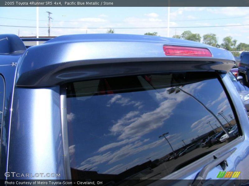 Pacific Blue Metallic / Stone 2005 Toyota 4Runner SR5 4x4