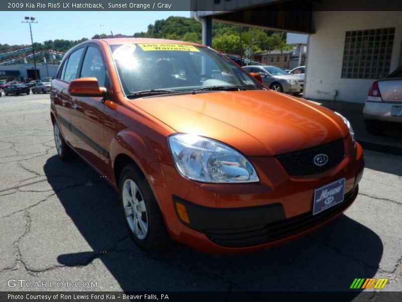 Sunset Orange / Gray 2009 Kia Rio Rio5 LX Hatchback