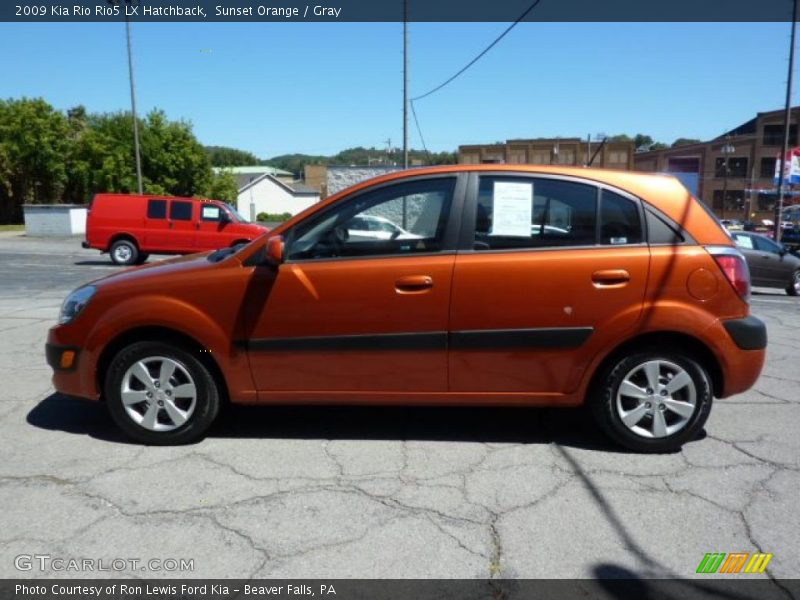 Sunset Orange / Gray 2009 Kia Rio Rio5 LX Hatchback