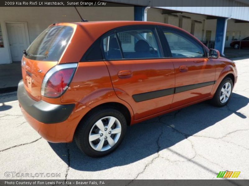 Sunset Orange / Gray 2009 Kia Rio Rio5 LX Hatchback