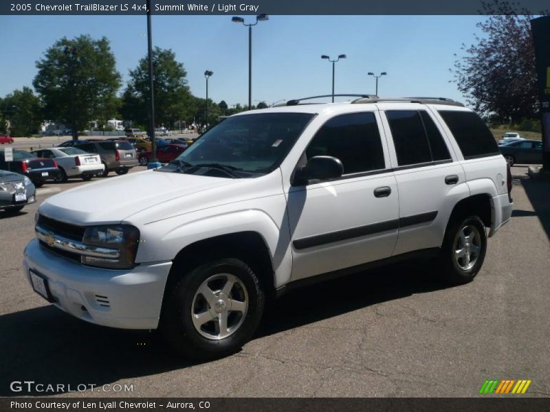Summit White / Light Gray 2005 Chevrolet TrailBlazer LS 4x4