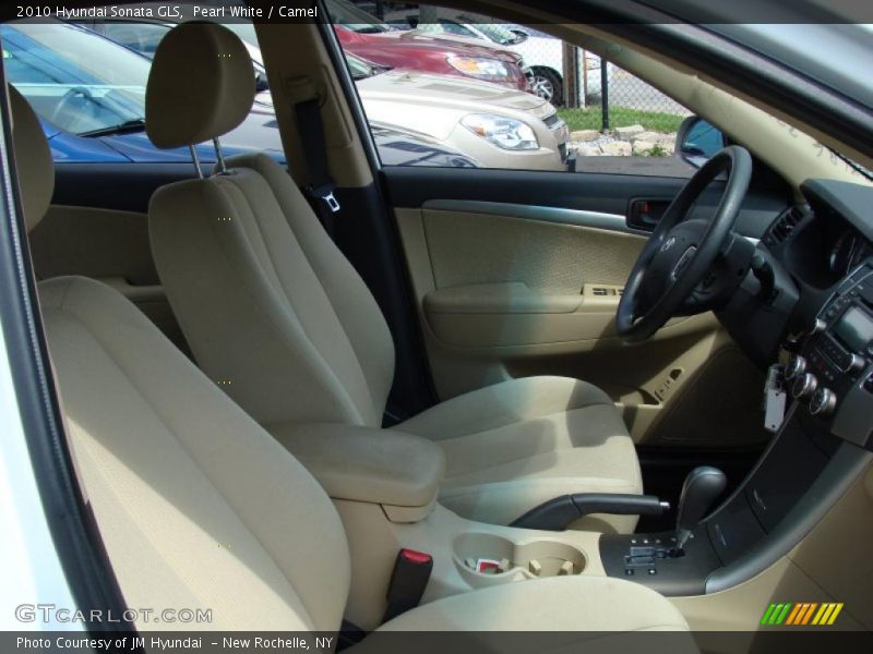 Pearl White / Camel 2010 Hyundai Sonata GLS