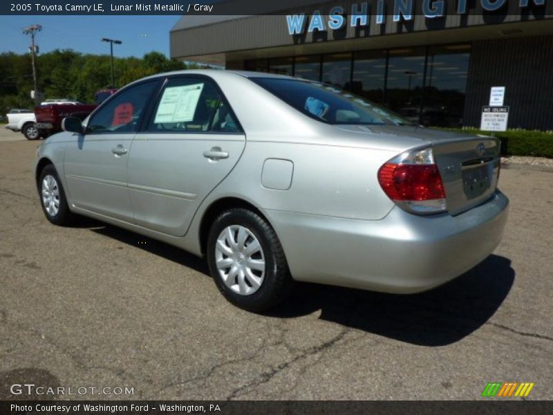 Lunar Mist Metallic / Gray 2005 Toyota Camry LE