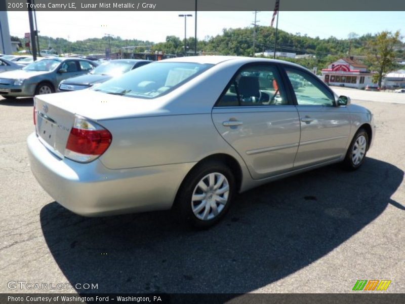Lunar Mist Metallic / Gray 2005 Toyota Camry LE