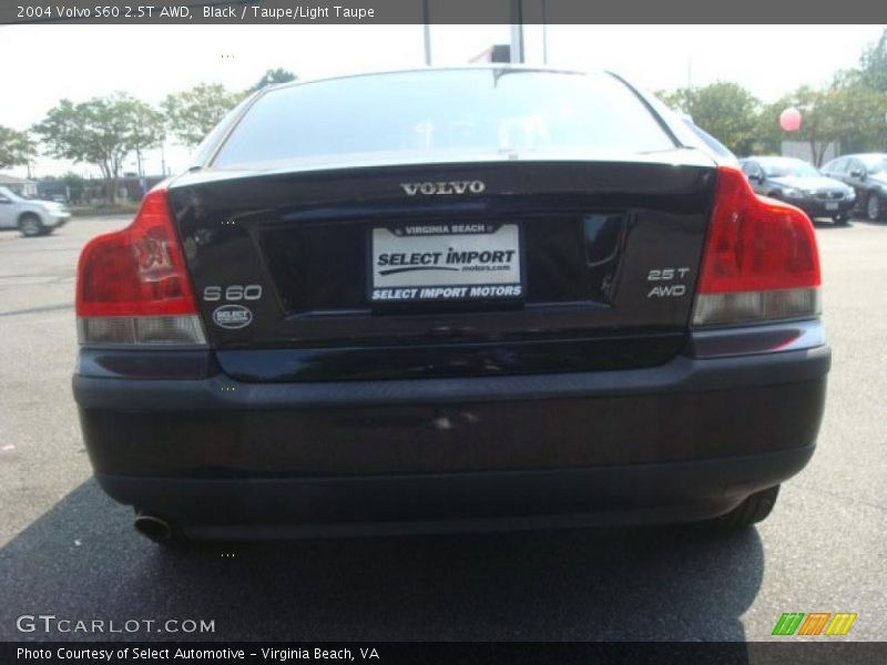 Black / Taupe/Light Taupe 2004 Volvo S60 2.5T AWD