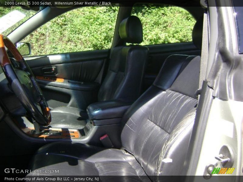 Millennium Silver Metallic / Black 2000 Lexus ES 300 Sedan