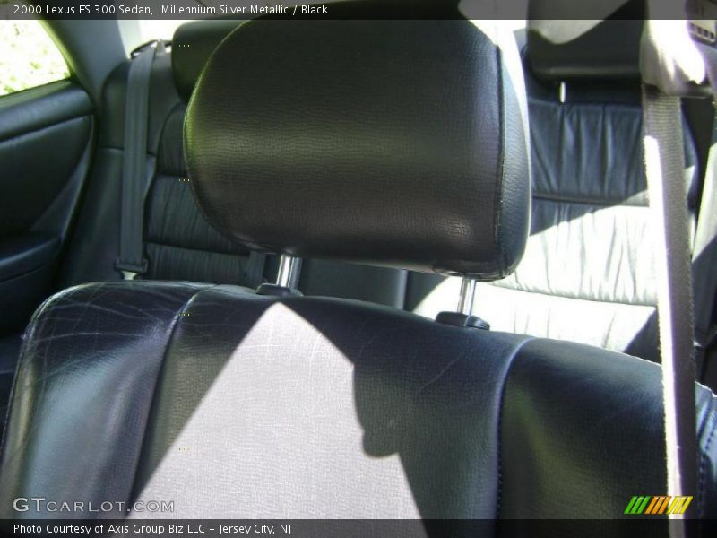 Millennium Silver Metallic / Black 2000 Lexus ES 300 Sedan