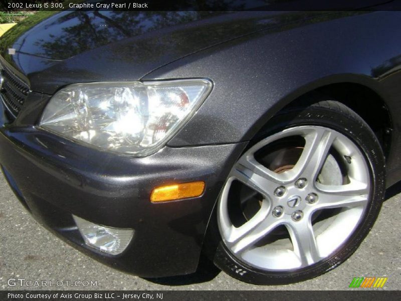 Graphite Gray Pearl / Black 2002 Lexus IS 300