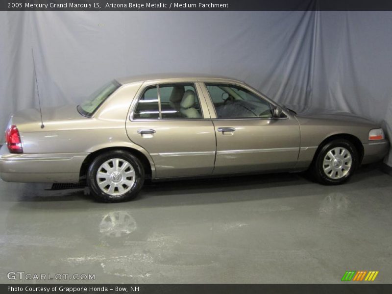 Arizona Beige Metallic / Medium Parchment 2005 Mercury Grand Marquis LS