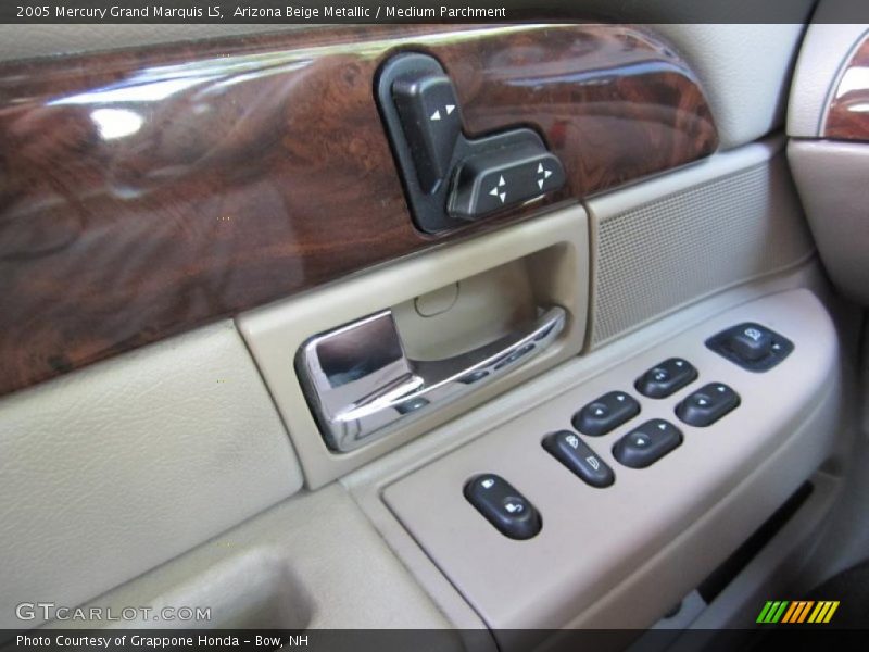 Arizona Beige Metallic / Medium Parchment 2005 Mercury Grand Marquis LS