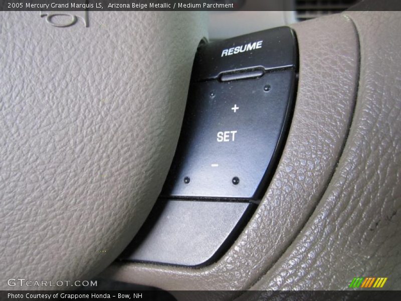 Arizona Beige Metallic / Medium Parchment 2005 Mercury Grand Marquis LS