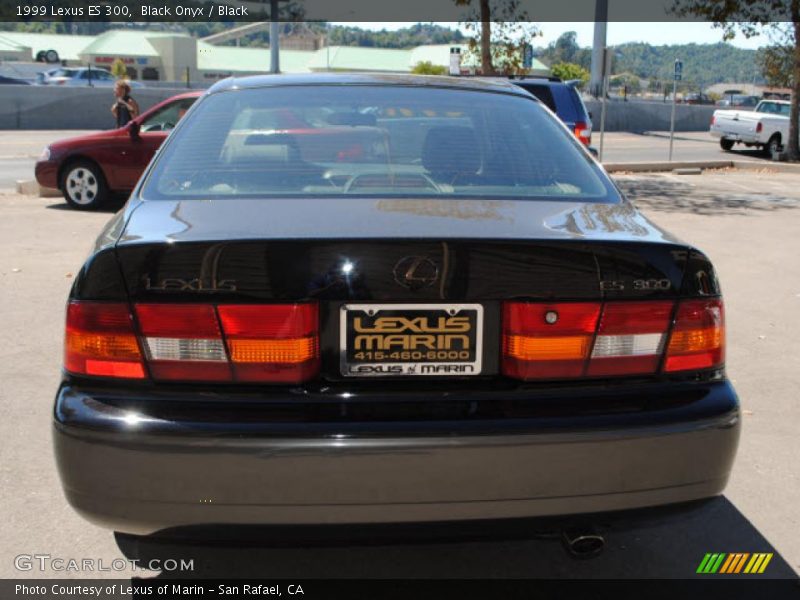 Black Onyx / Black 1999 Lexus ES 300