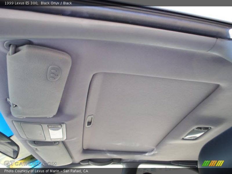 Black Onyx / Black 1999 Lexus ES 300