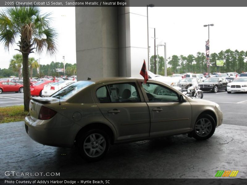 Sandstone Metallic / Neutral Beige 2005 Chevrolet Cobalt LS Sedan