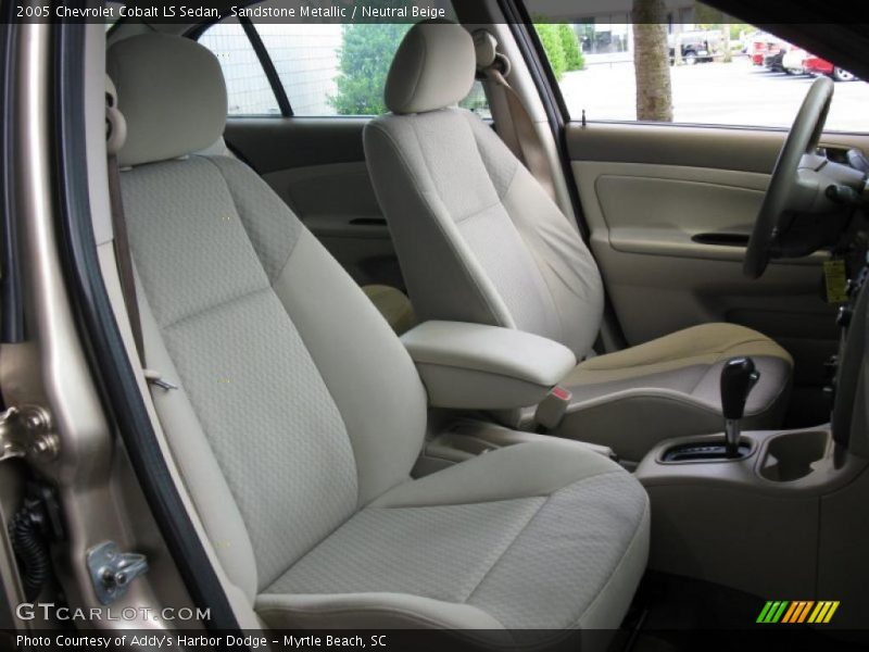 Sandstone Metallic / Neutral Beige 2005 Chevrolet Cobalt LS Sedan