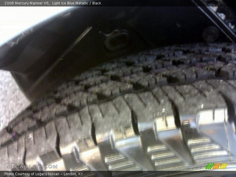 Light Ice Blue Metallic / Black 2008 Mercury Mariner V6