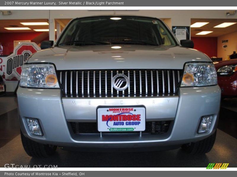 Silver Metallic / Black/Light Parchment 2007 Mercury Mariner Luxury