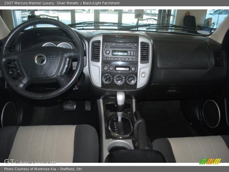Silver Metallic / Black/Light Parchment 2007 Mercury Mariner Luxury