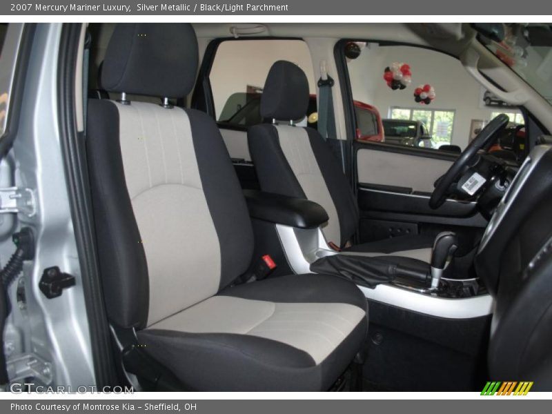 Silver Metallic / Black/Light Parchment 2007 Mercury Mariner Luxury