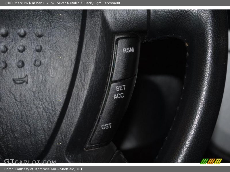 Silver Metallic / Black/Light Parchment 2007 Mercury Mariner Luxury