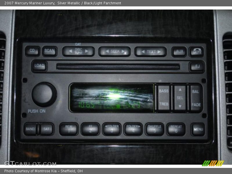 Silver Metallic / Black/Light Parchment 2007 Mercury Mariner Luxury