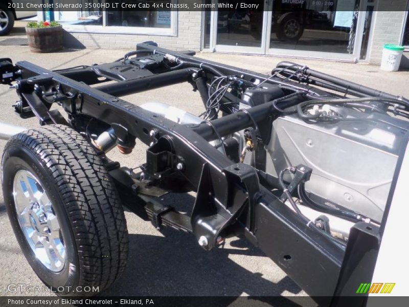 Summit White / Ebony 2011 Chevrolet Silverado 3500HD LT Crew Cab 4x4 Chassis