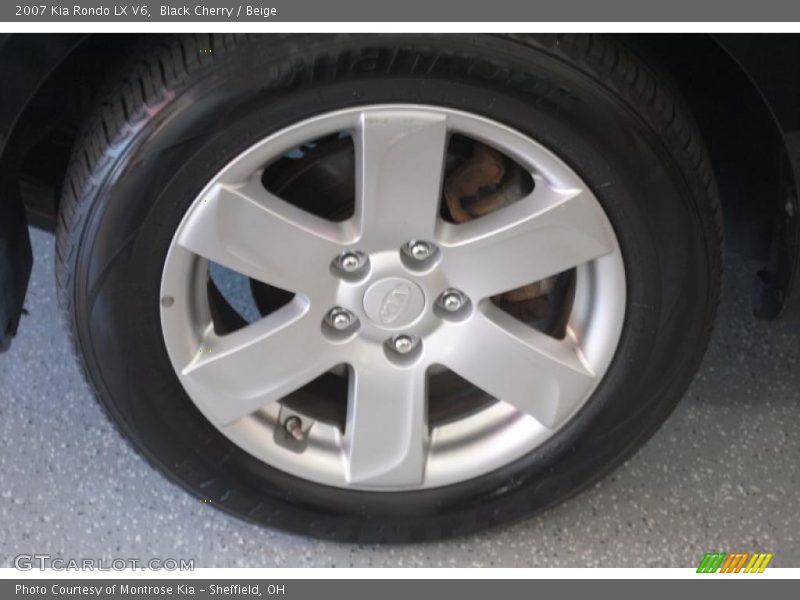 Black Cherry / Beige 2007 Kia Rondo LX V6