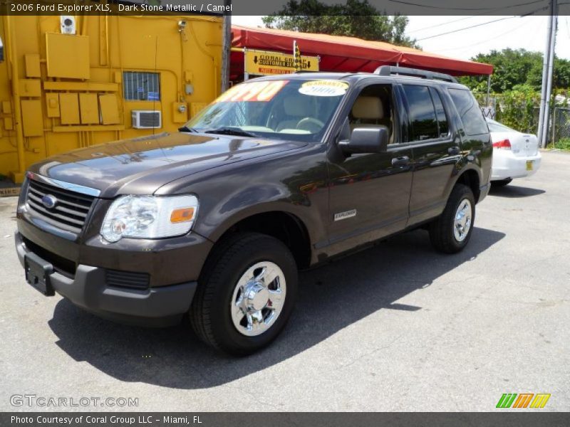 Dark Stone Metallic / Camel 2006 Ford Explorer XLS