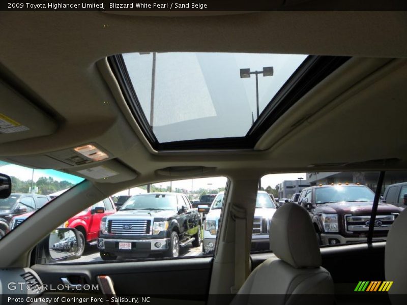 Blizzard White Pearl / Sand Beige 2009 Toyota Highlander Limited