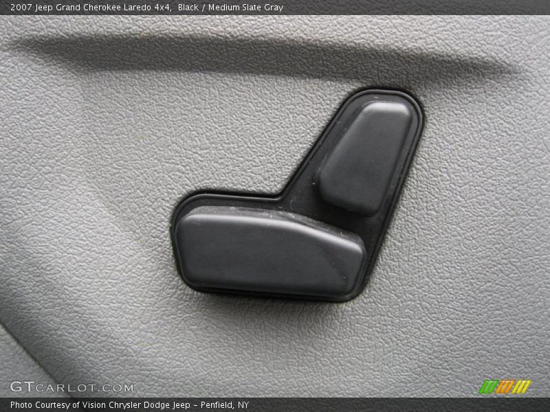 Black / Medium Slate Gray 2007 Jeep Grand Cherokee Laredo 4x4