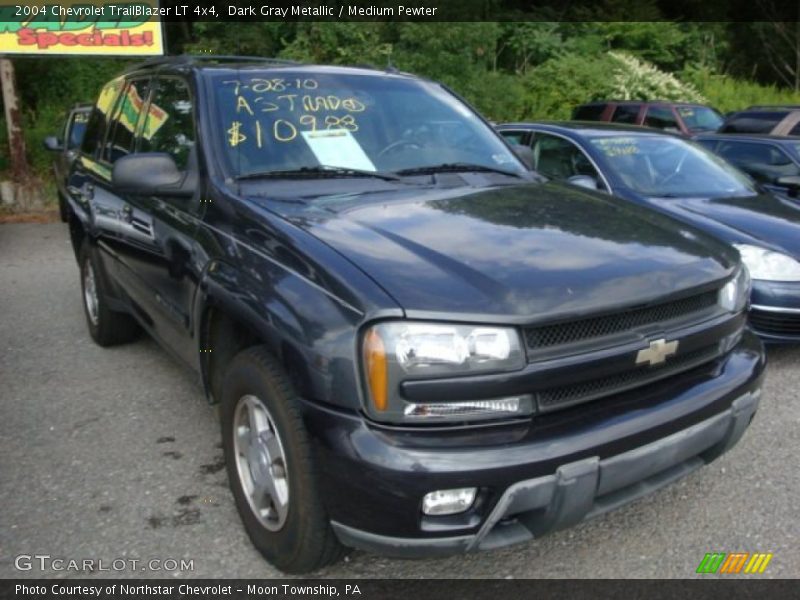 Dark Gray Metallic / Medium Pewter 2004 Chevrolet TrailBlazer LT 4x4