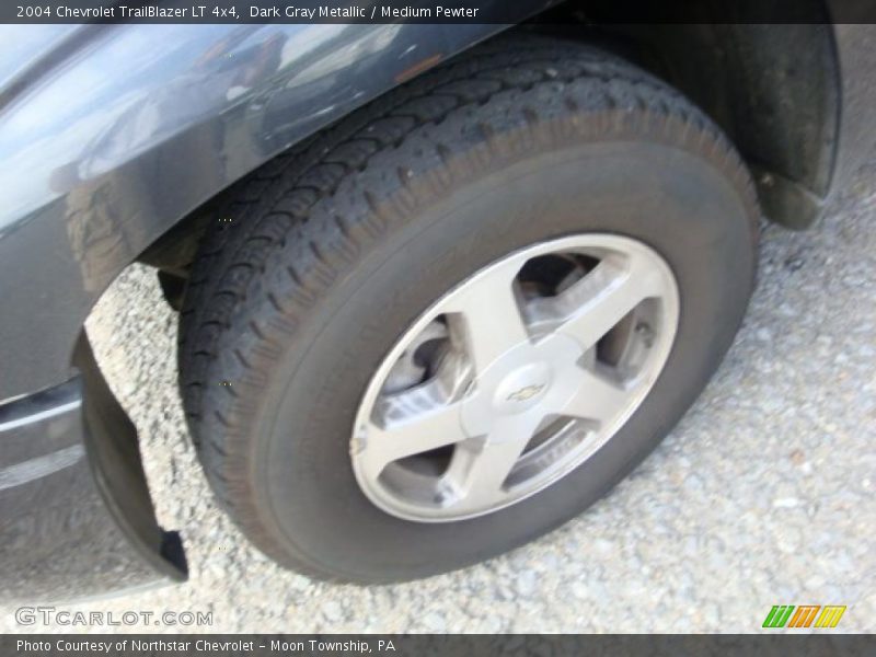 Dark Gray Metallic / Medium Pewter 2004 Chevrolet TrailBlazer LT 4x4