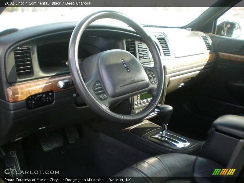 Black / Deep Charcoal 2002 Lincoln Continental