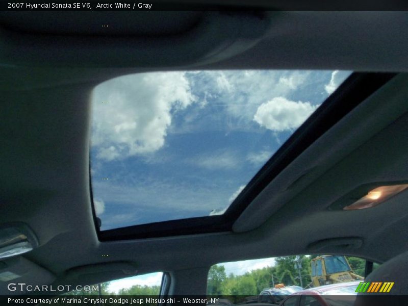 Arctic White / Gray 2007 Hyundai Sonata SE V6