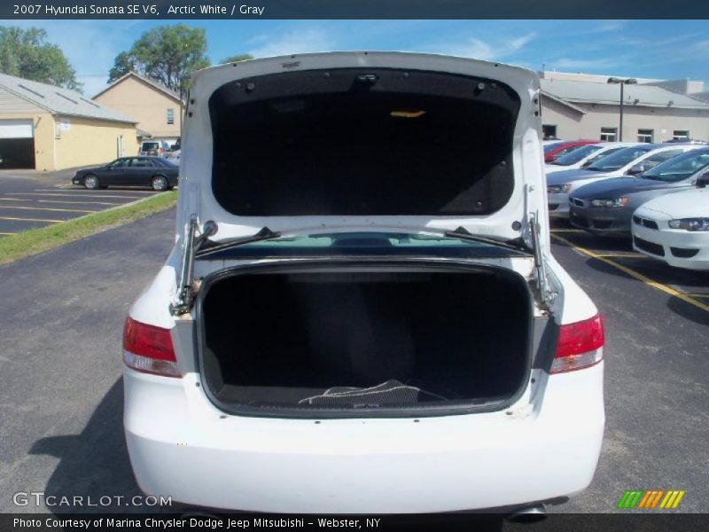Arctic White / Gray 2007 Hyundai Sonata SE V6