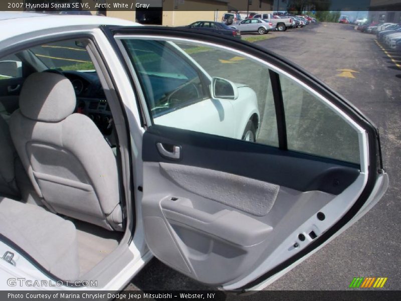 Arctic White / Gray 2007 Hyundai Sonata SE V6