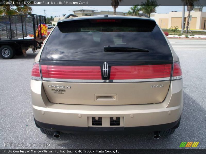 Dune Pearl Metallic / Medium Camel 2007 Lincoln MKX