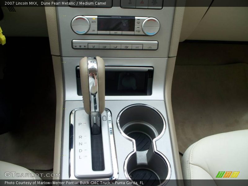 Dune Pearl Metallic / Medium Camel 2007 Lincoln MKX